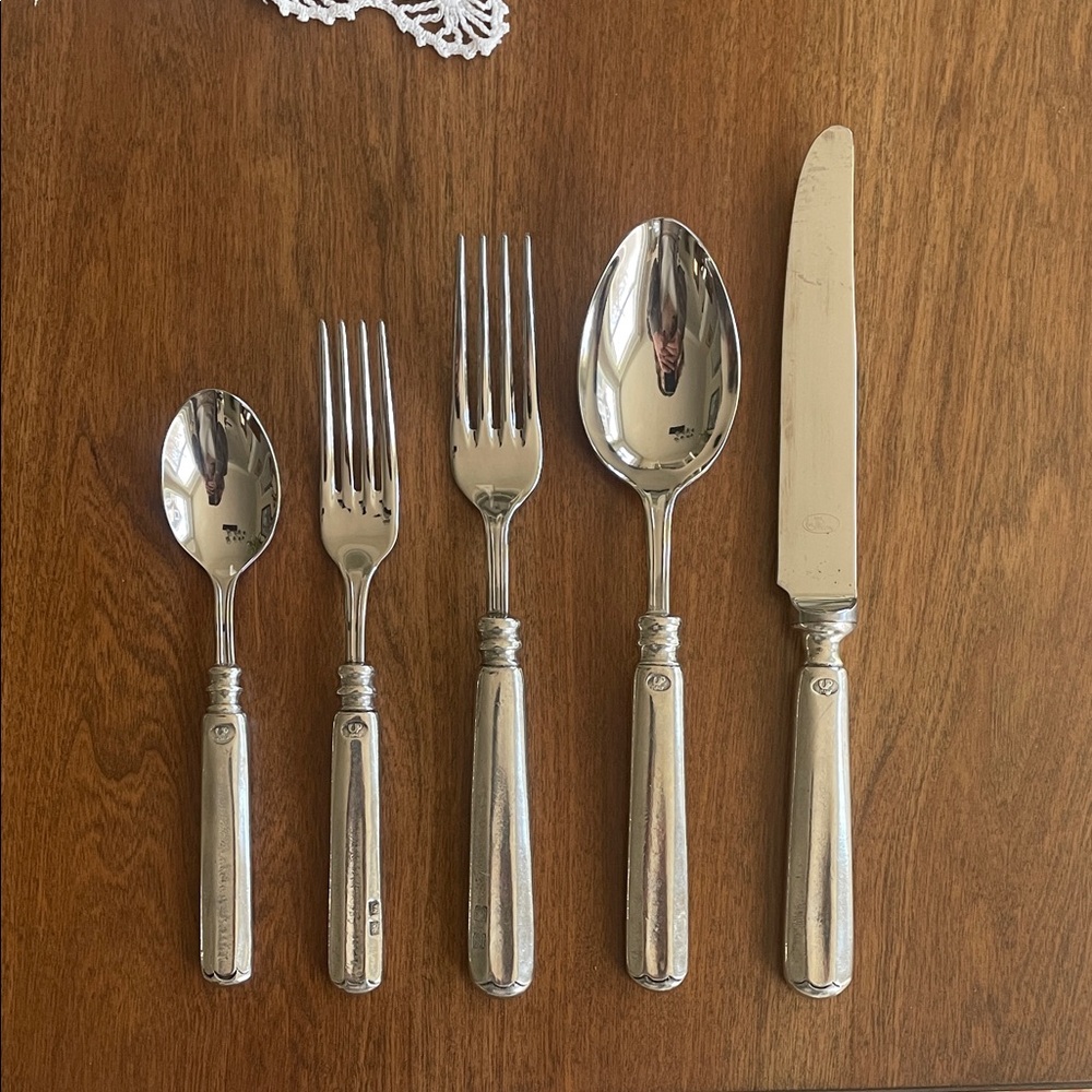 Alton Flatware 5 Piece Set